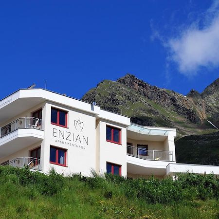 Apartmenthaus Enzian Hochsoelden Luaran gambar
