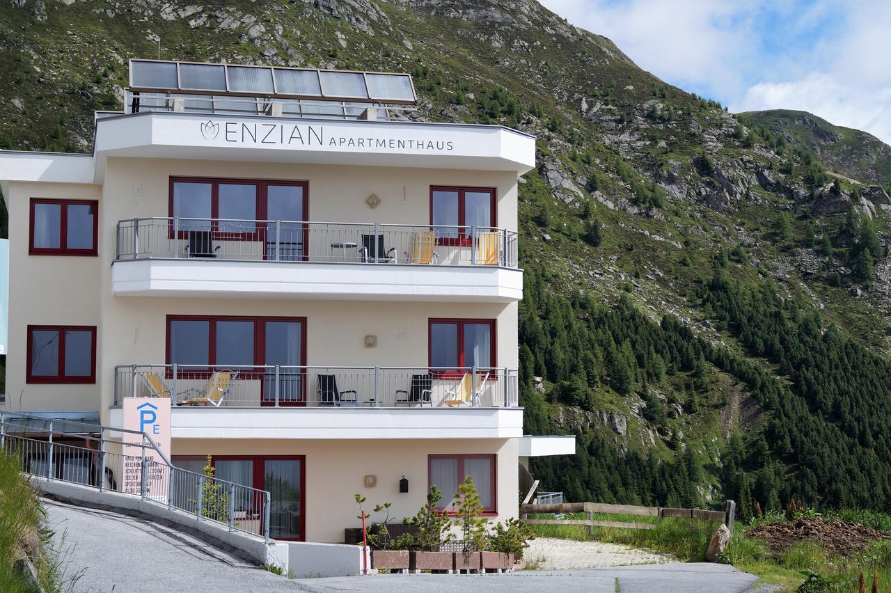 Apartmenthaus Enzian Hochsoelden Luaran gambar